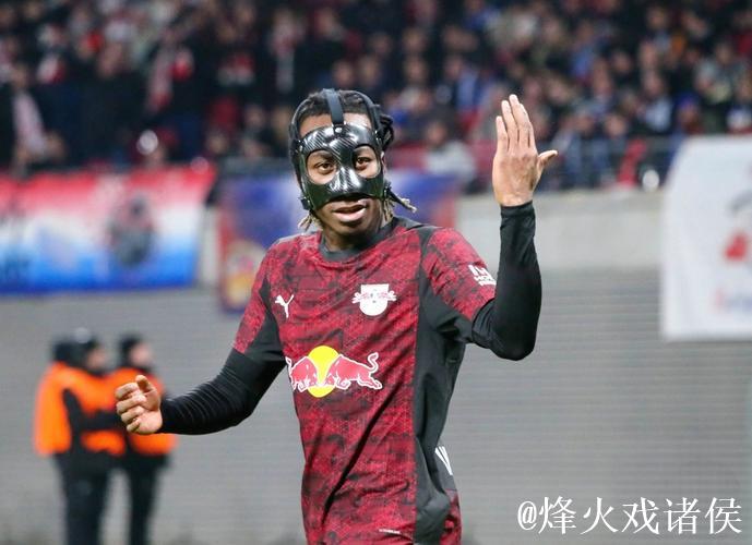 15场制造10球!德甲炙手可热前锋引多家英超豪门关注 15场制造10球!德甲炙手可热前锋引多家英超豪门关注